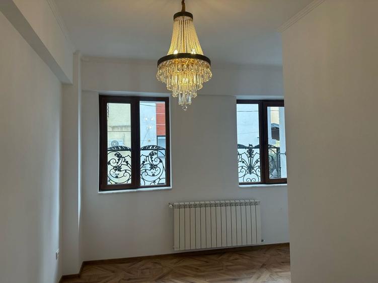 ETAJ 1 IN CLADIRE EMBLEMATICA DOROBANTI - 8