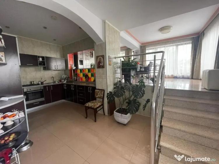 Vila Cu Posbilitate De Investitie - 420 Mp - Antiaeriana - 10