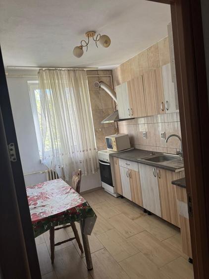 Vand apartament 2 camere - 4