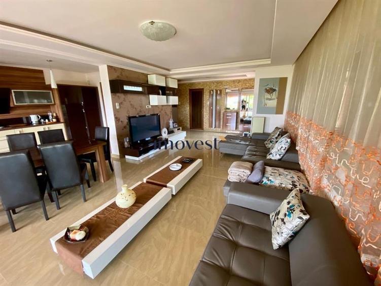 Casa de Vacanta de Vanzare la Lac Apa - 4 Dormitoare, Living + Bucatarie Open Sp - 7