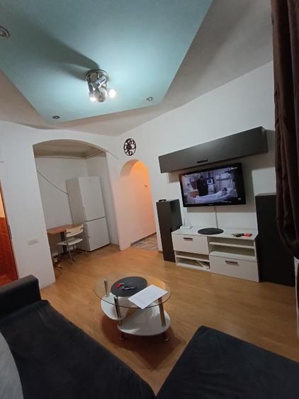 Apartament 3 camere METROU GORJULUI - 3