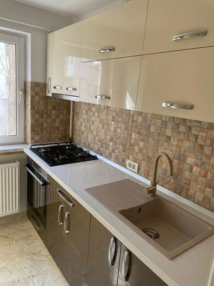 Inchiriez apartament 3 camere zona hipodrom - 7