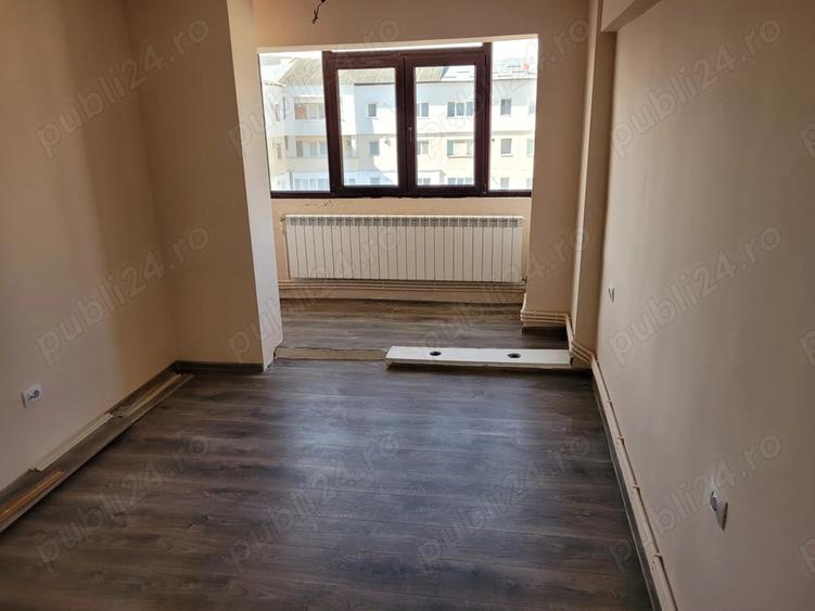 Vand apartament 3 camere - 7