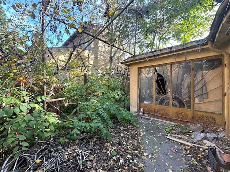 Vanzare imobil cu arhitectura neoromaneasca - teren 460mp - Victoriei- Capitale - 11