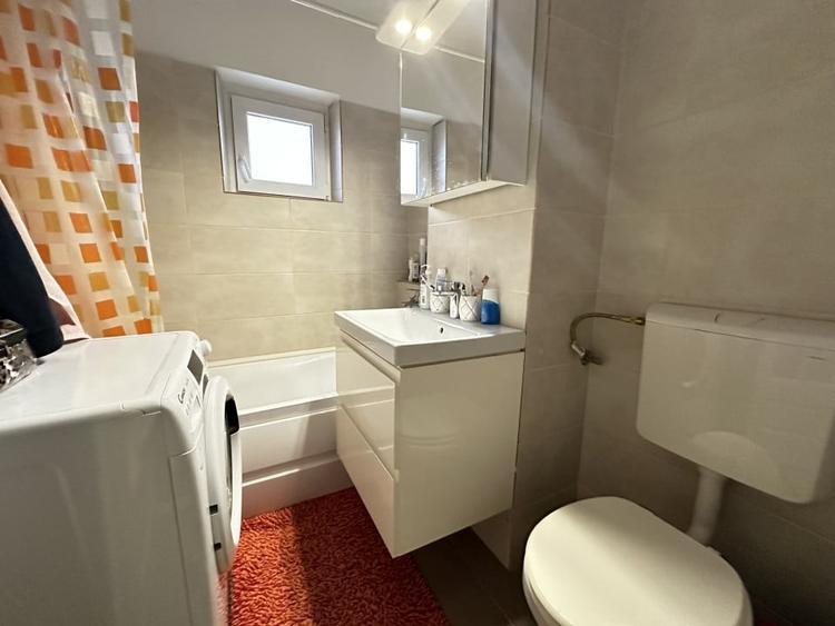 Apartament, 2 camere, 50 mp utili, etajul 3 - zona Lipovei - 5