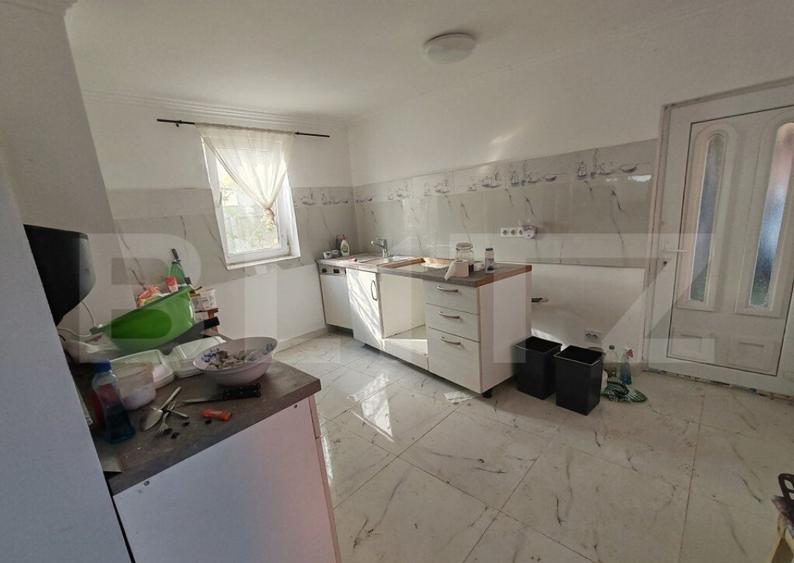 Casa +anexe de vanzare - 16