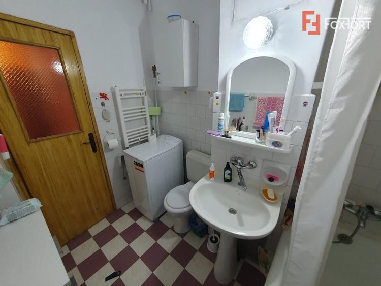 Apartament cu 2 camere decomandat, etaj 1, zona Girocului - 20