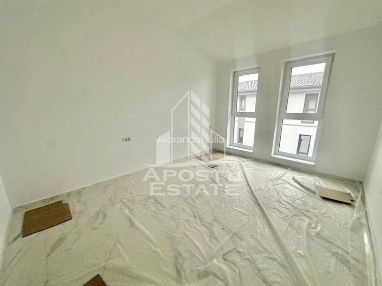 Apartament tip penthouse cu 3 camere si terasa de 30 mp in Braytim
