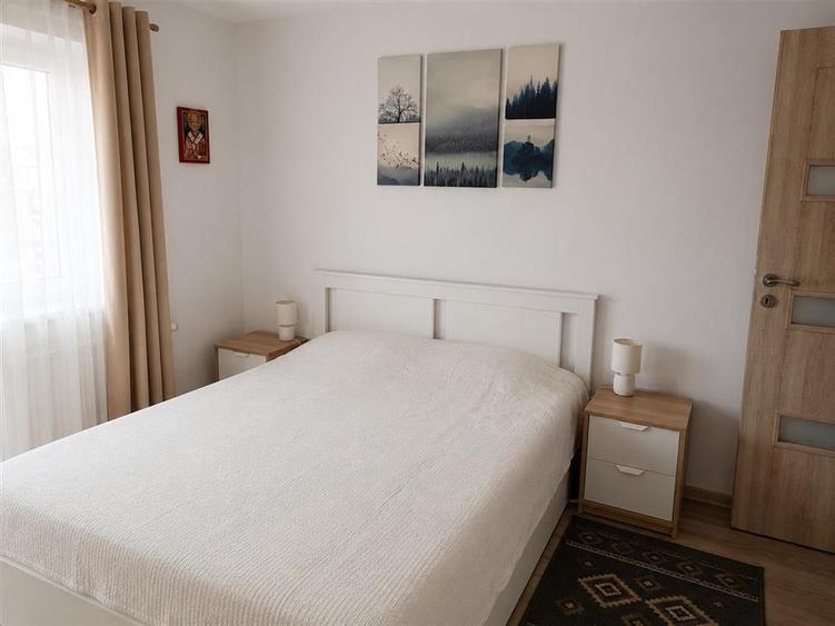 Apartament 3 camere 2 bai zona Calea Surii Mici - 9