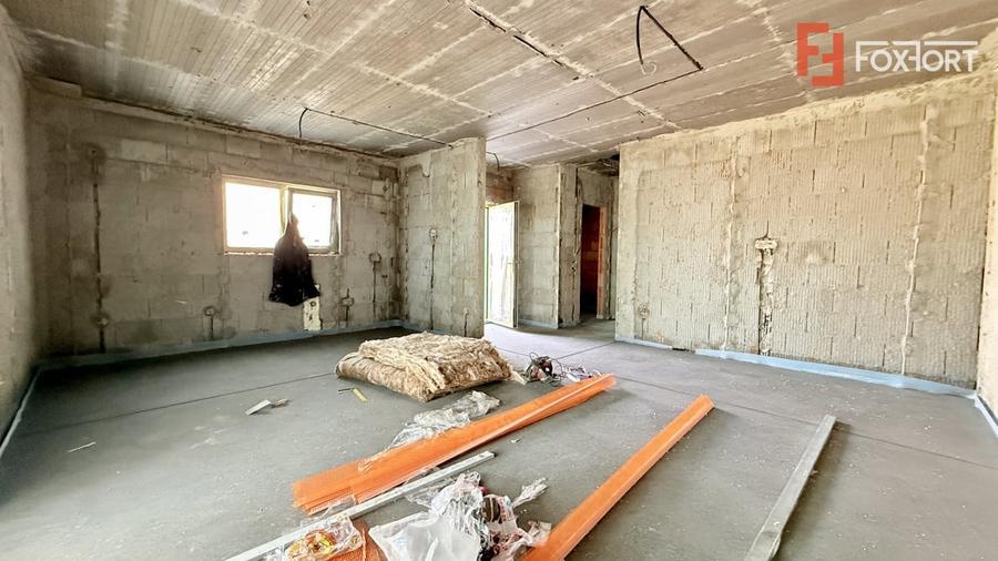 Duplex cu 3 camere si 2 bai pe parter, zona Albina - 3