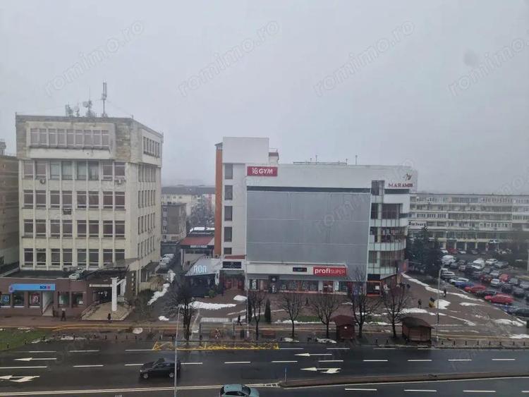 Apartament 3 camere, 69 mp, zona Ultracentral - 8