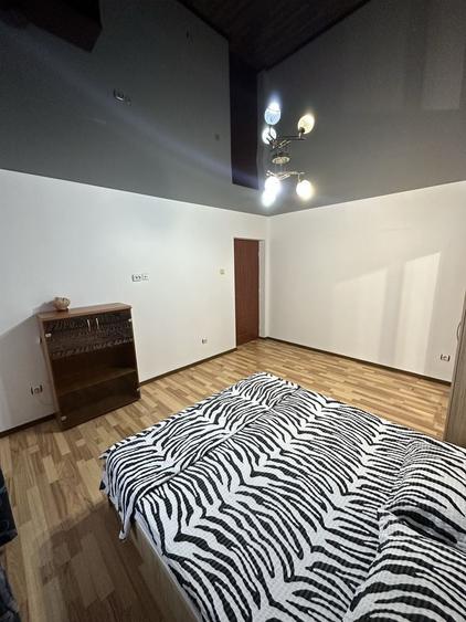 Inchiriez apartament 2 camere decomandat - 8