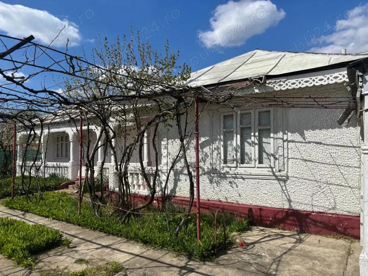 De vanzare casa batraneasca sat Calmatui, comuna Grivita, jude?ul Galati - 8