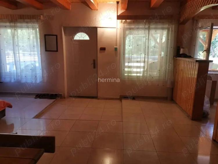Casa de vacan?a, deosebita, sat Salard com Lunca Bradului Tel