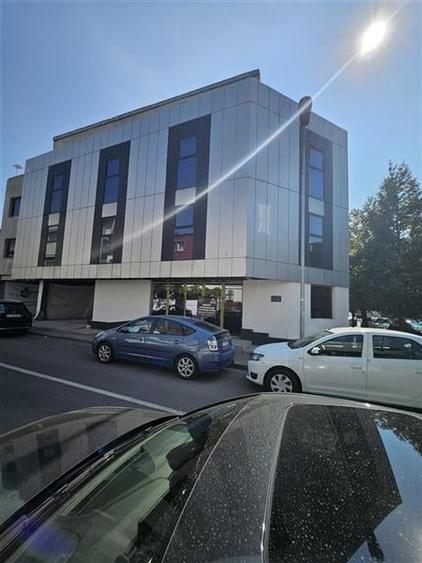 Cladire individuala in zona ultracentrala - birouri sau clinica - 2