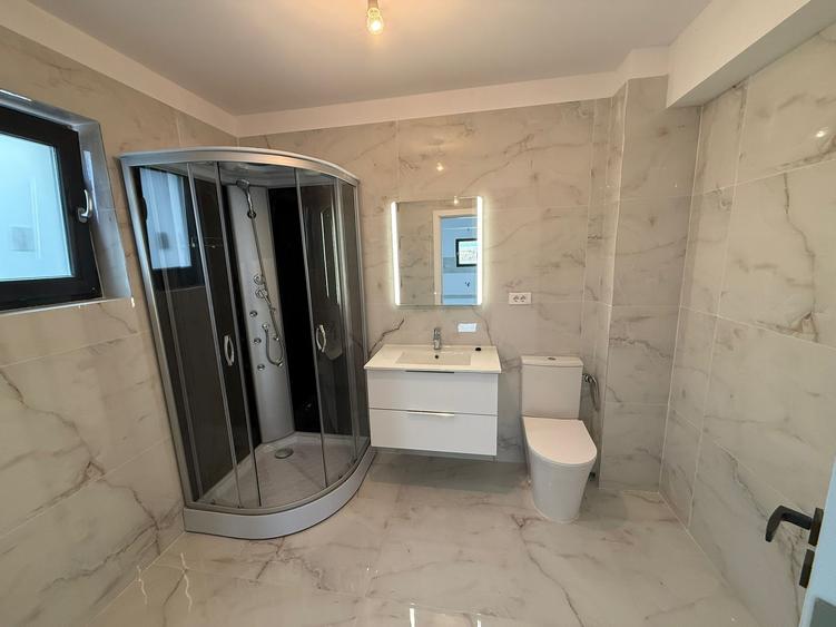 Casa Moderna / 4 Camere / 3 Bai / 308 mp - 11