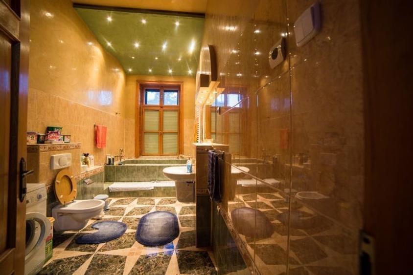 Conac sec XIX, renovat si evaluat in primele 10 din Romania, granita Varsand - 8