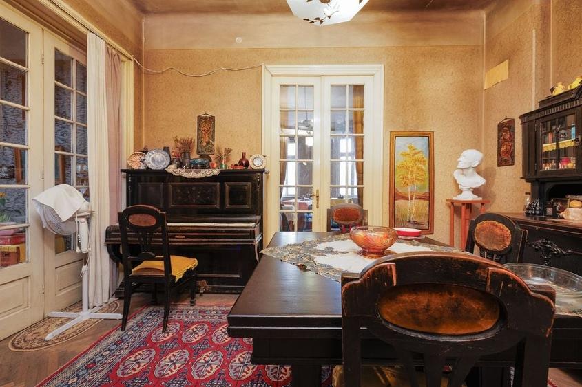 Decebal-Invingatorilor Vila 6 camere-455mp teren - 1