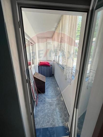 Apartament cu 3 camere Baile Herculane - 7