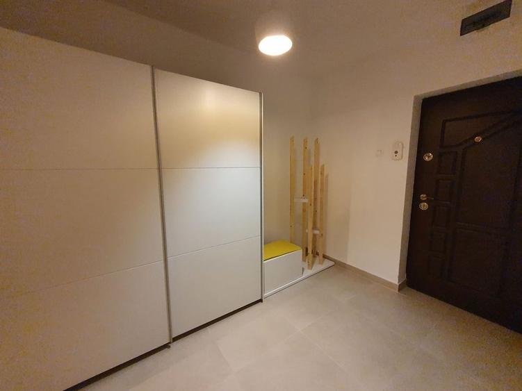 Garsoniera spatioasa de vanzare Nerva Traian - 5