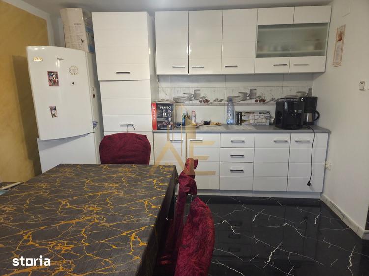 Casă cu 4 camere cu Teren 400 Mp în Ion Neculce