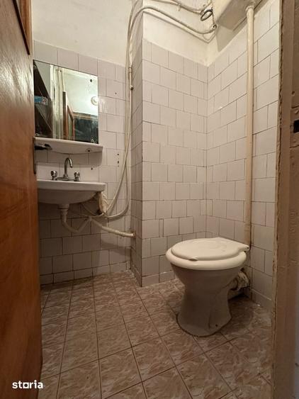 Apartament cu 3 camere decomandat în Viziru 2