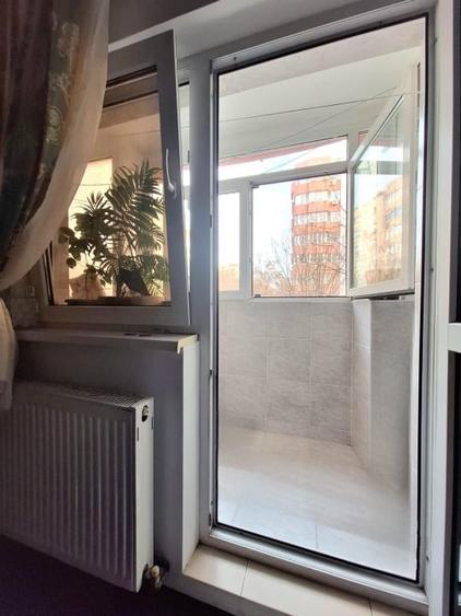 Apartament cu 3 camere, mobilat în 13 Septembrie