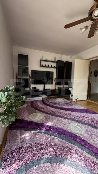 Apartament cu 3 camere decomandat, mobilat în Tudor