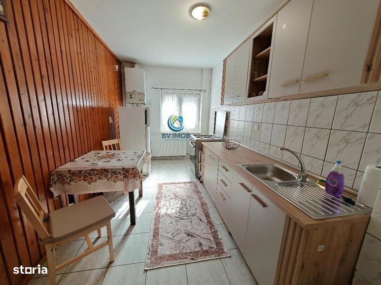 Apartament cu 2 camere decomandat, mobilat în Valea Cetății