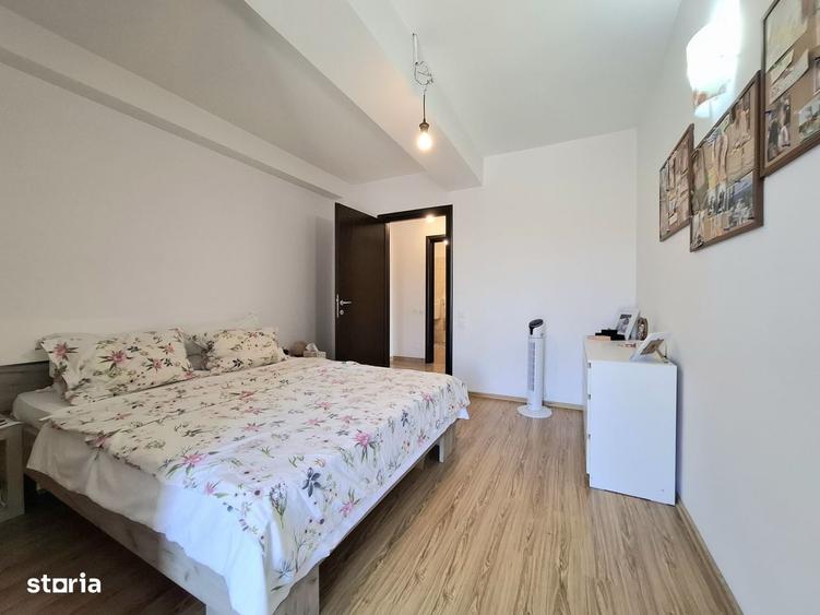 Apartament cu 3 camere în Dudu