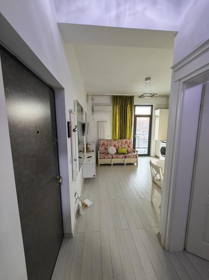 Apartament cu 2 camere semidecomandat în Năvodari Tabără