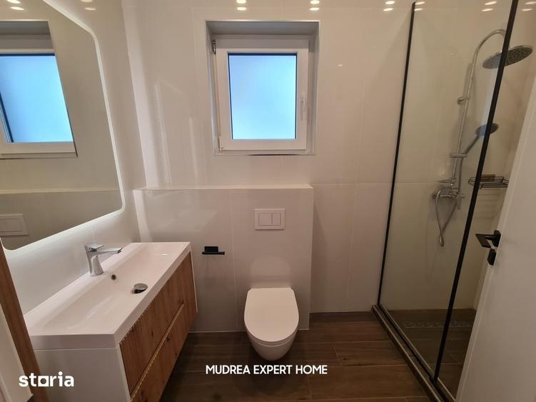 Casă cu 4 camere cu Teren 300 Mp în Tunari