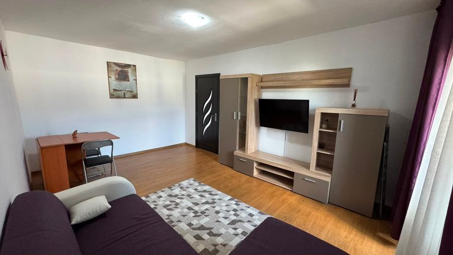 Apartament cu 2 camere decomandat în Mioriței