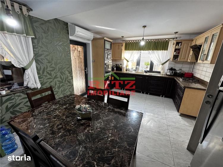 Casă cu 4 camere cu Teren 560 Mp în Ultracentral