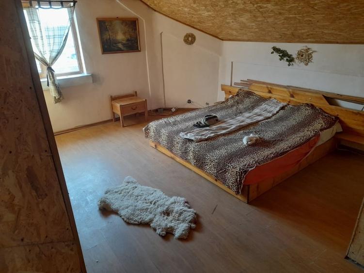Casă individuală cu 4 camere cu Canalizare în Mătești