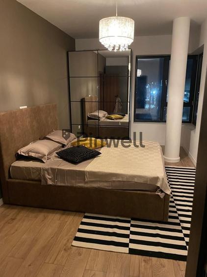 Casă cu 6 camere cu Canalizare în Central
