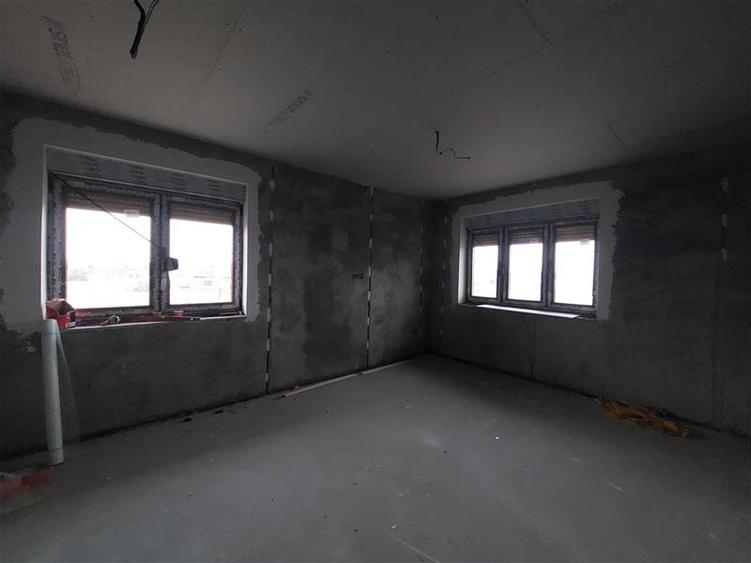 Casa cu arhitectura mediteraneana in Zimandcuz - 8