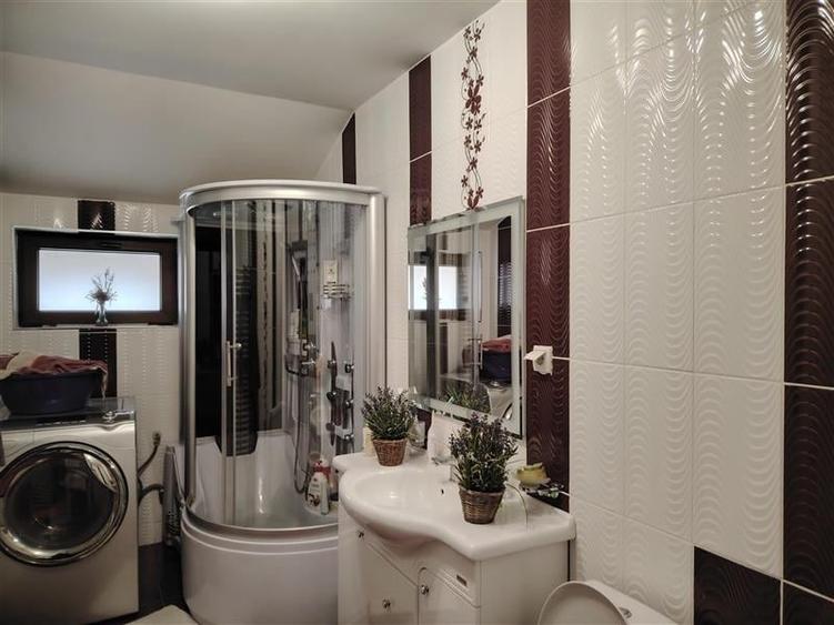 OCAZIE!!! Casa mobilata si utilata de lux situata CENTRAL în Paulesti - 6