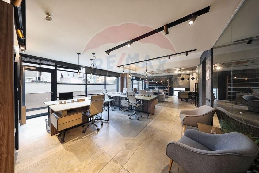 Spatiu birouri premium - 179mp, terasa 30mp - 1