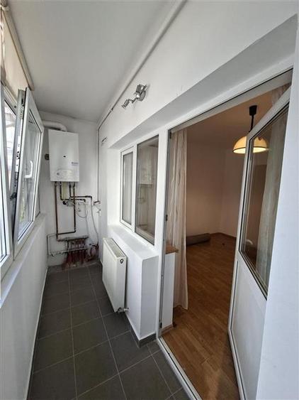 Apartament modern 4 camere 2 balcoane 2 bai garaj Zona Strand - 18