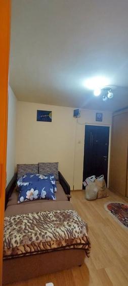 Propietar Inchiriez garsoniera cf3 Titan Faur - 6