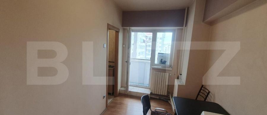 Apartament de 2 camere, 65 mp, AC, centrala termica, zona Pa - 7