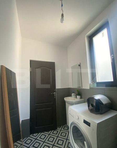 Casa individuala rezidentiala sau spatiu comercial, 6 camere - 7