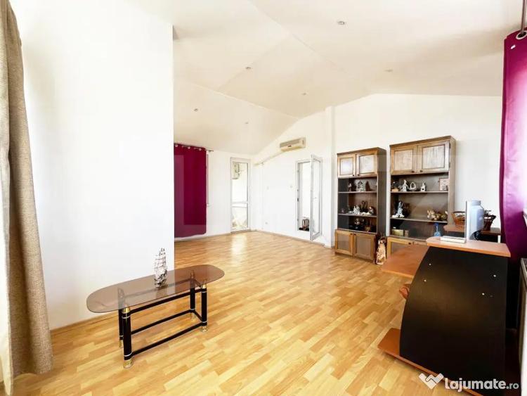 Apartament pe 3 etaje, 150 mp, terasa 40 mp, panorama, zona - 2
