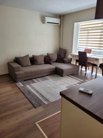 Apartament cu 3 camere în Salca