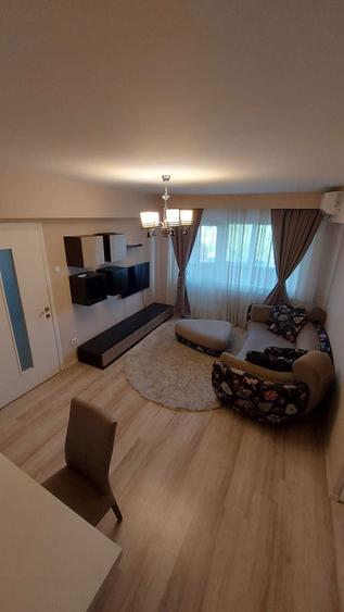 Apartament 3 camere de inchiriat ultracentral, etaj 3 cu lift - 1