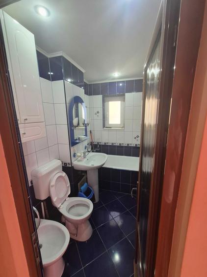 Apartament decomandat, 3 camere, Radauti - 9