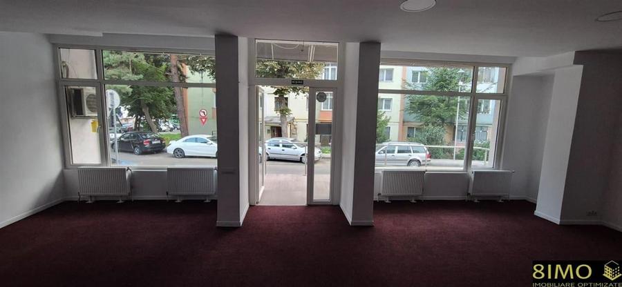 Spatiu comercial de inchiriat, 57 mp,  in zona Pub Henessy's - 9