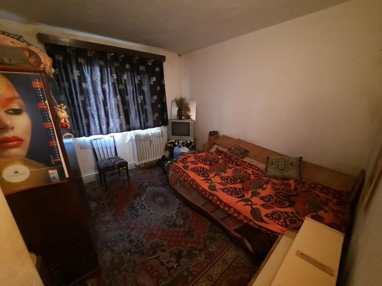 Apartament cu 2 camere, zona Alexandru cel Bun - 1
