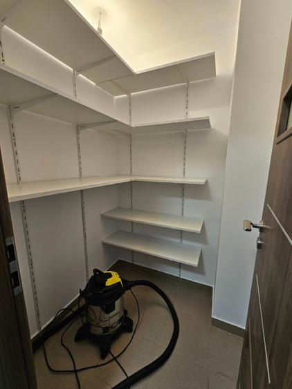 Apartament 3 Camere Mall Vitan cu Centrala Proprie - 9